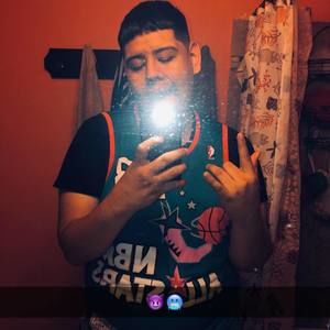 Meet your Posher, Luis